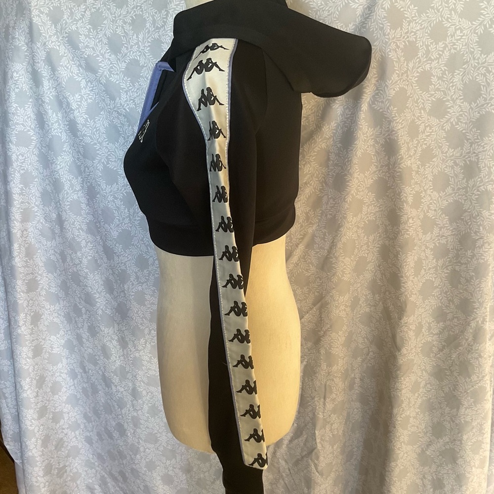 Kappa Cropped Zip Up - Picture 3 of 8